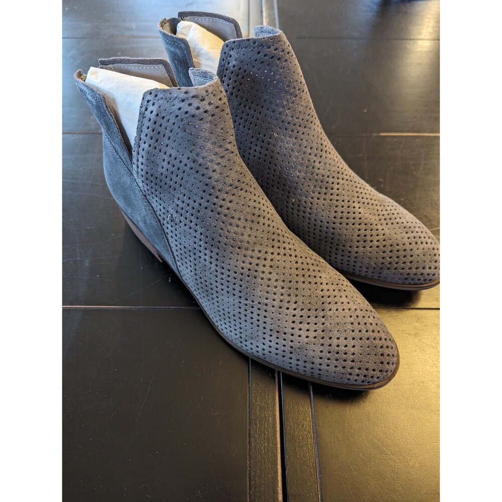 Crown Vintage Gray Suede Leather Slip On Ankle Boots Women's 9.5 NWOT